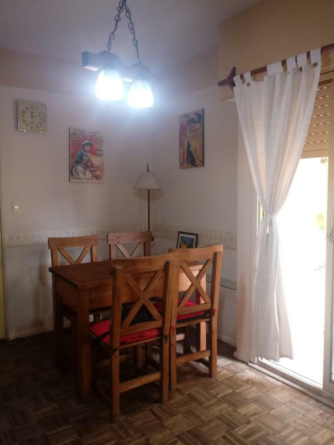 Calido En Parque Lezama Apartment